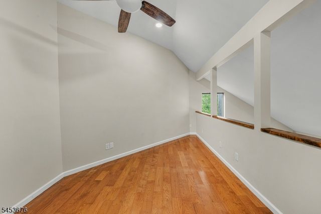 299 Gemini Dr 4D, Hillsborough Twp., NJ 08844