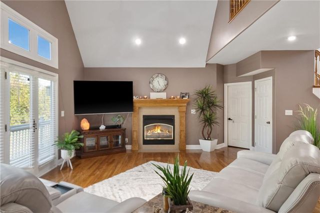 705 Broadway Avenue, Richmond, MO 64085