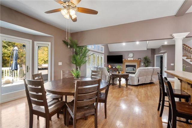 705 Broadway Avenue, Richmond, MO 64085
