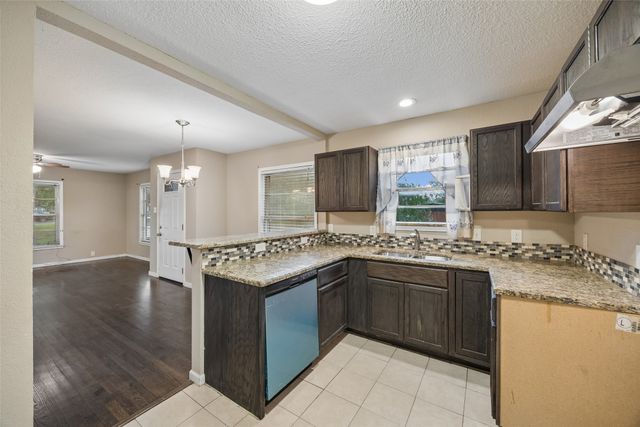 117 Moon Street, Cleburne, TX 76033