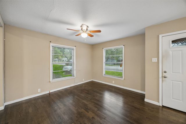 117 Moon Street, Cleburne, TX 76033
