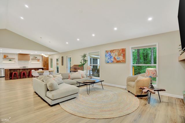 213 Oakmount Drive FURNISHED, Peachtree City, GA 30269