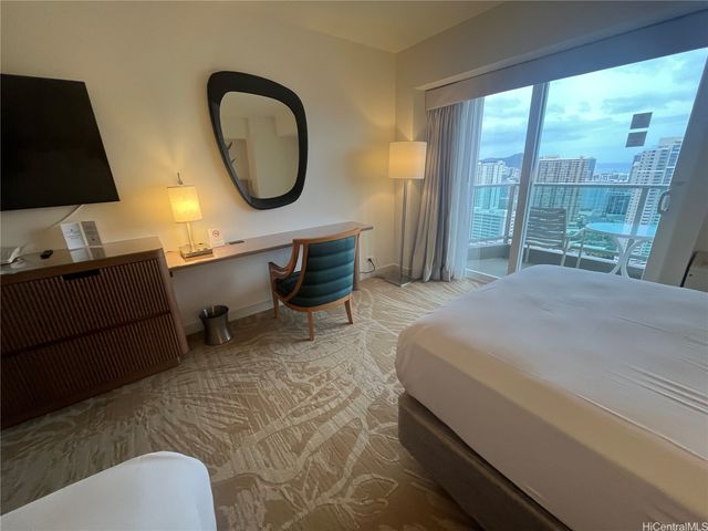 410 Atkinson Drive 2921, Honolulu, HI 96814