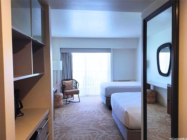 410 Atkinson Drive 2921, Honolulu, HI 96814