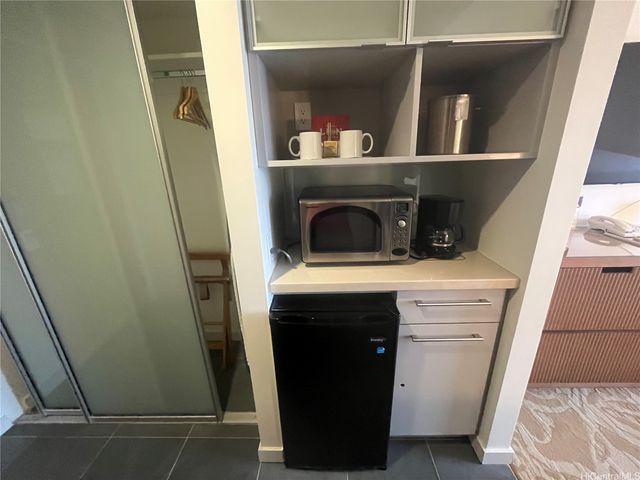 410 Atkinson Drive 2921, Honolulu, HI 96814