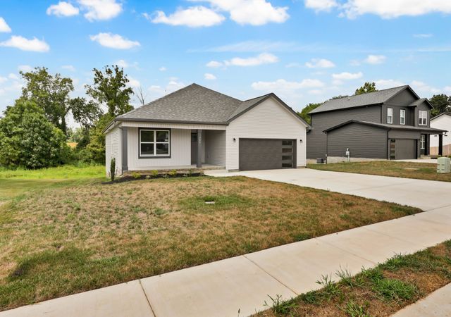2736 Brewster Dr, Clarksville, TN 37042