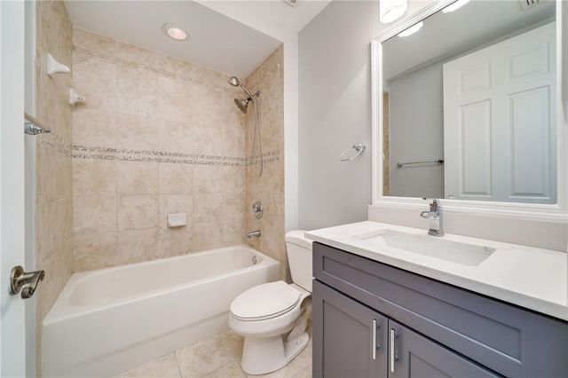 8277 NW 127th Lane, Parkland, FL 33076