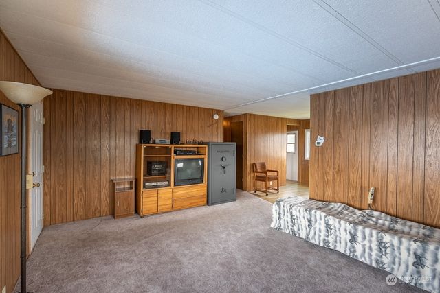 6417 NE D.2 Road, Moses Lake, WA 98837
