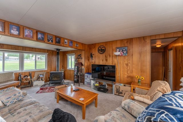 6417 NE D.2 Road, Moses Lake, WA 98837