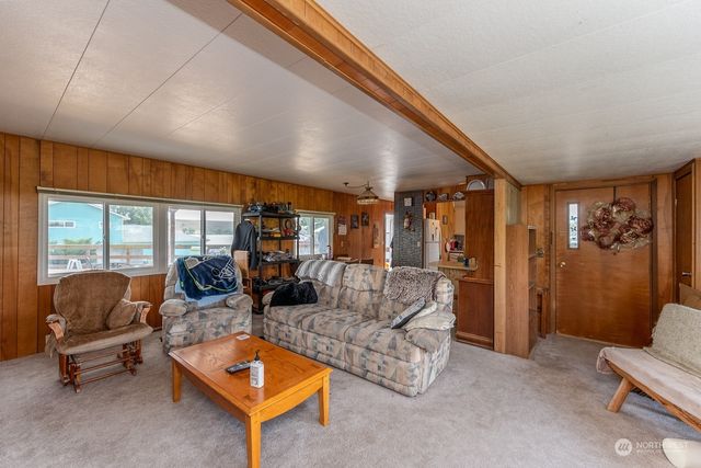 6417 NE D.2 Road, Moses Lake, WA 98837