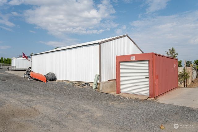 6417 NE D.2 Road, Moses Lake, WA 98837