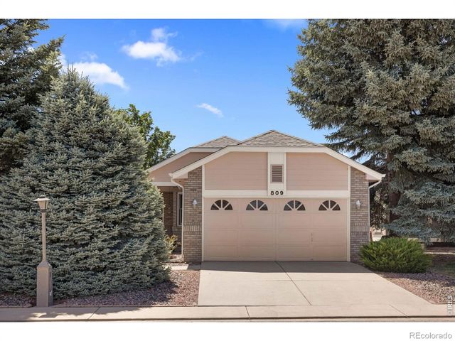 809 Zweck Court, Longmont, CO 80503