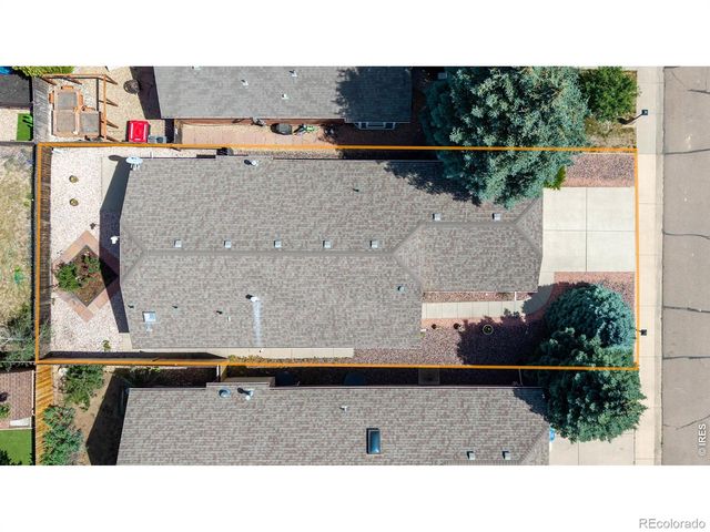 809 Zweck Court, Longmont, CO 80503