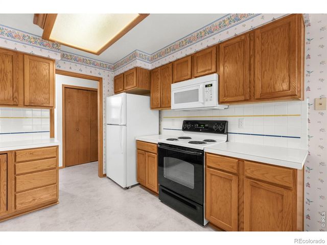 809 Zweck Court, Longmont, CO 80503