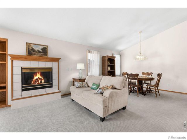 809 Zweck Court, Longmont, CO 80503