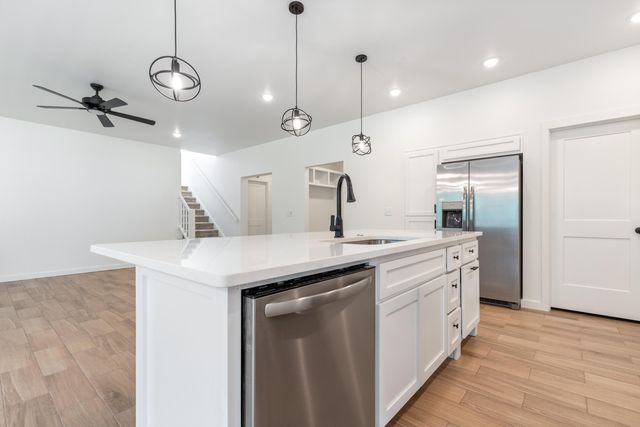 28688 S 621 Court, Grove, OK 74344