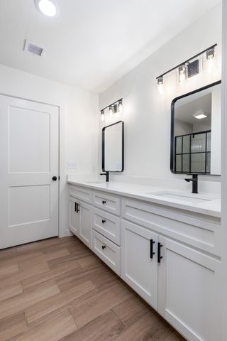 28688 S 621 Court, Grove, OK 74344