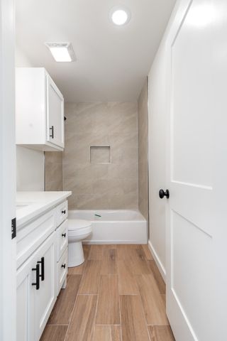 28688 S 621 Court, Grove, OK 74344