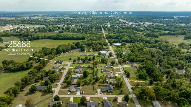 28688 S 621 Court, Grove, OK 74344