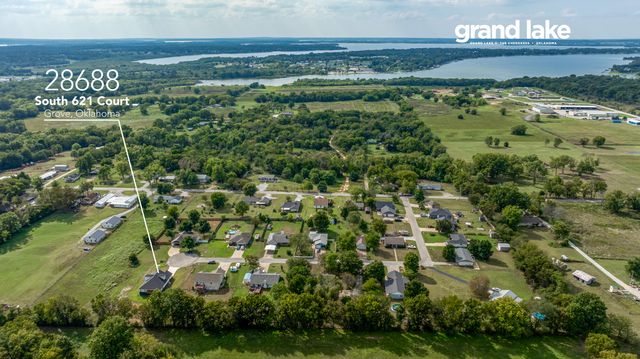 28688 S 621 Court, Grove, OK 74344