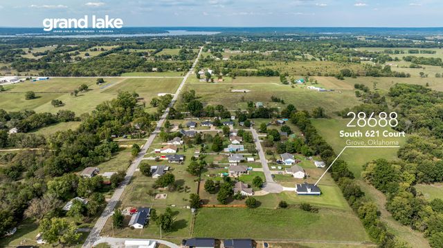 28688 S 621 Court, Grove, OK 74344