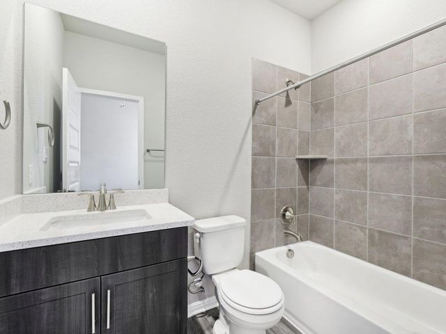 221 Bush Mountain CV, Dripping Springs, TX 78620