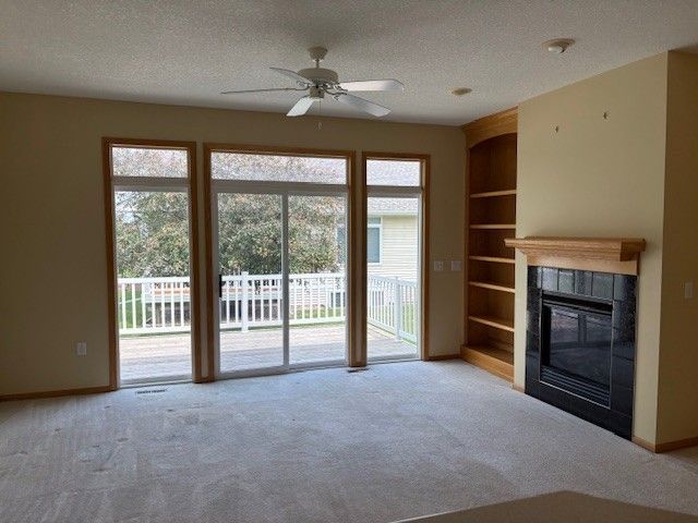 325 SE Rosenkranz Drive, Waukee, IA 50263