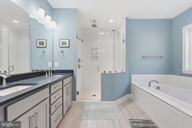 2516 VILLANOVA DR, Vienna, VA 22180