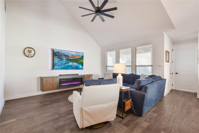 237 Arrowhead Mound RD, Georgetown, TX 78628