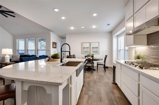 237 Arrowhead Mound RD, Georgetown, TX 78628