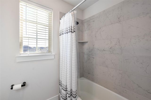 237 Arrowhead Mound RD, Georgetown, TX 78628