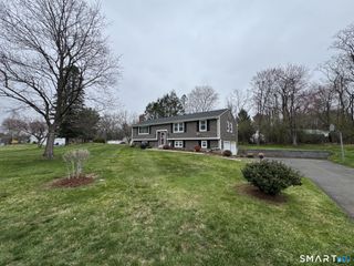 97 Brookview Road, Windsor, CT 06095