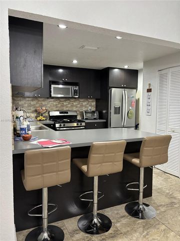 6937 SW 115th Pl C37, Miami, FL 33173