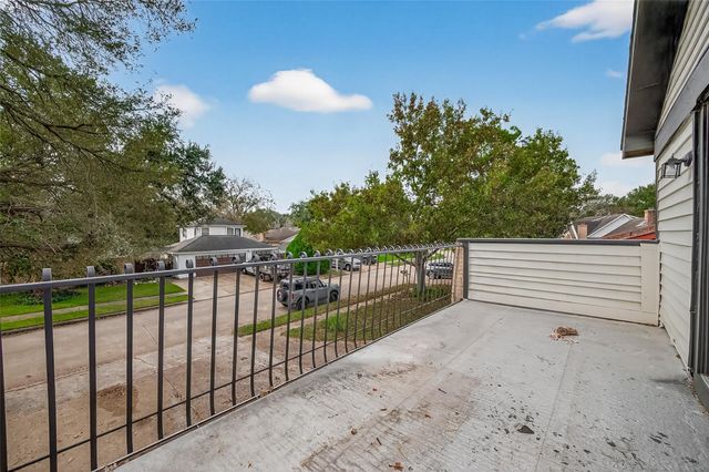 4415 Anacacho Street, Pasadena, TX 77504
