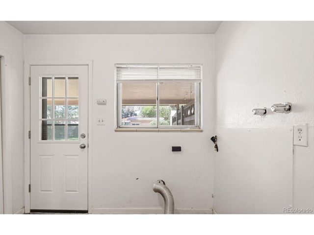 4683 Everett Ct, Wheat Ridge, CO 80033