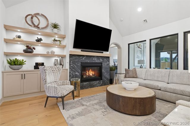 12011 S Vandalia Avenue, Tulsa, OK 74137