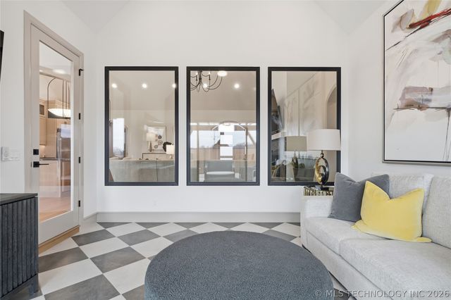 12011 S Vandalia Avenue, Tulsa, OK 74137