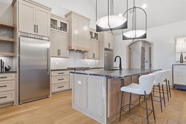 12011 S Vandalia Avenue, Tulsa, OK 74137