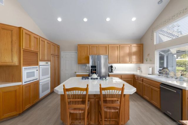 1202 Calle Sonia, Fallbrook, CA 92028