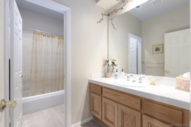 1202 Calle Sonia, Fallbrook, CA 92028