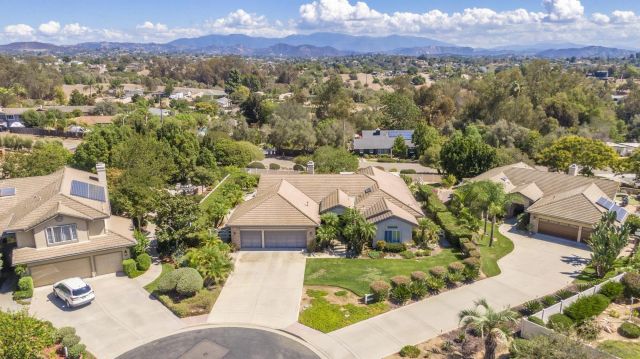 1202 Calle Sonia, Fallbrook, CA 92028