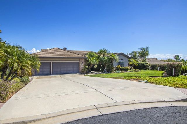1202 Calle Sonia, Fallbrook, CA 92028