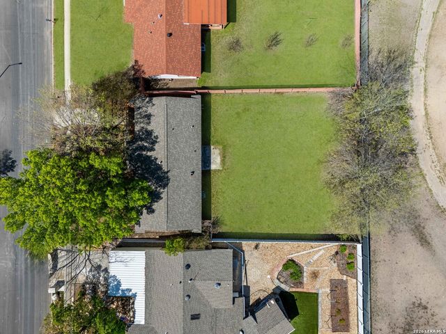 5839 Sandy Valley St, San Antonio, TX 78242