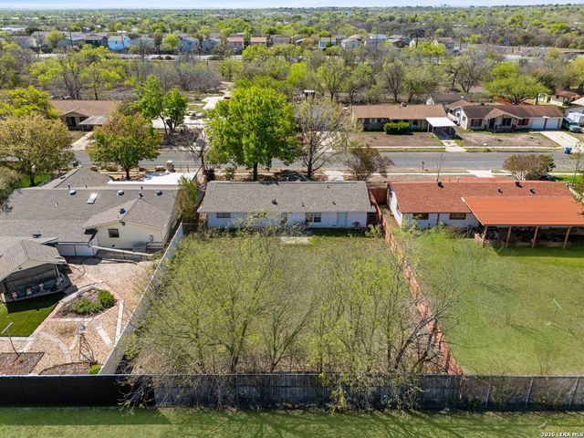 5839 Sandy Valley St, San Antonio, TX 78242