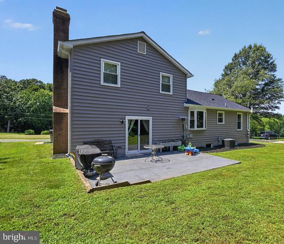 12971 OLD CHURCH RD, Nokesville, VA 20181