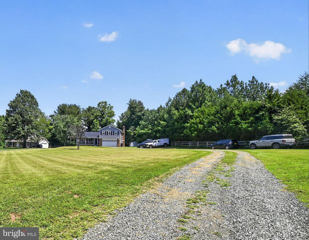 12971 OLD CHURCH RD, Nokesville, VA 20181