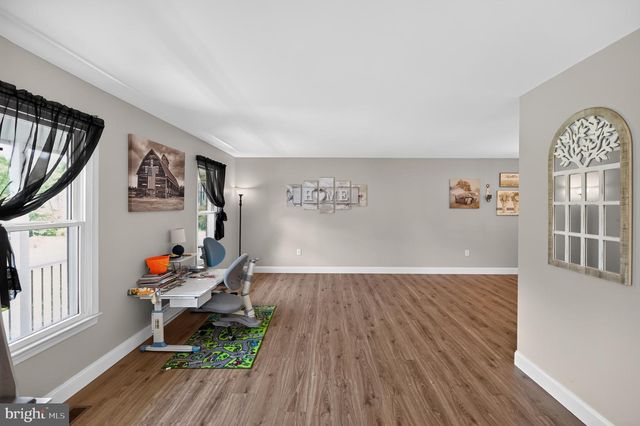 12971 OLD CHURCH RD, Nokesville, VA 20181