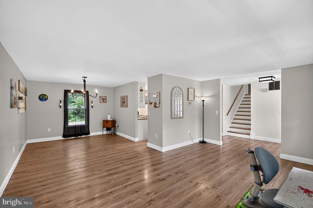 12971 OLD CHURCH RD, Nokesville, VA 20181