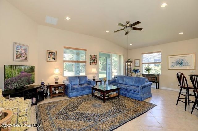 5561 57th Way, Vero Beach, FL 32967