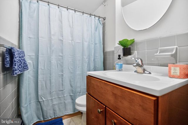 4401 MANAYUNK AVE, Philadelphia, PA 19128